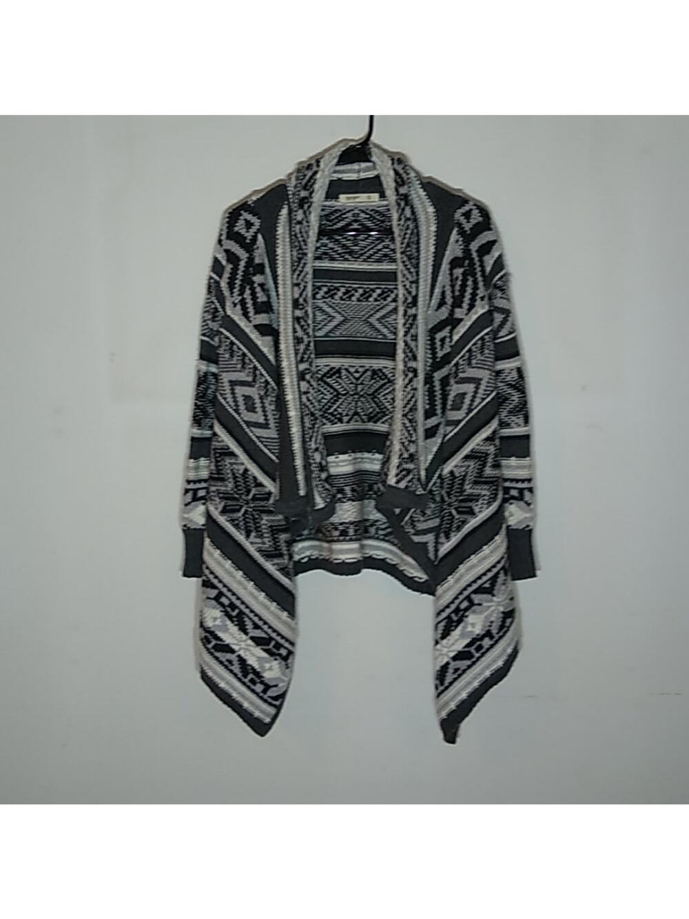 Old Navy Women's Aztec-print Gray Blanket Sweater. Size XS Boho Southwestern